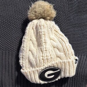 Ladies Cream Knit Pom-Pom Beanie